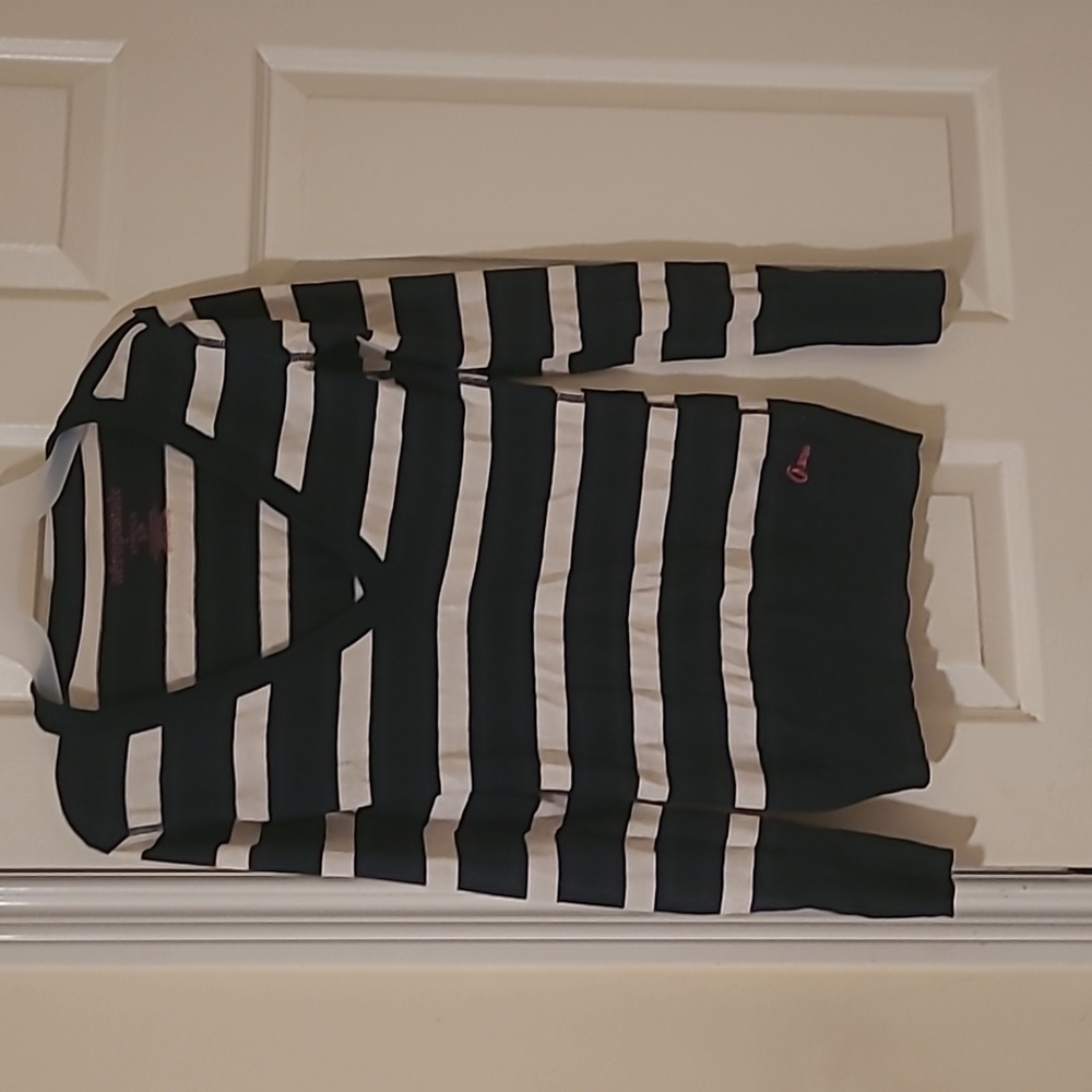 Womens sweater in small